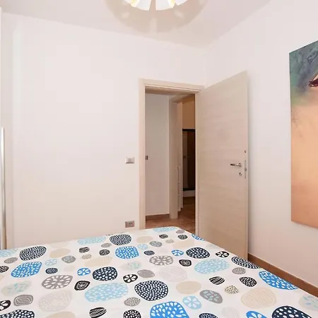 Апартаменты Amazing Apartment In Saint-Pierre With Wifi And 1 Bedrooms
